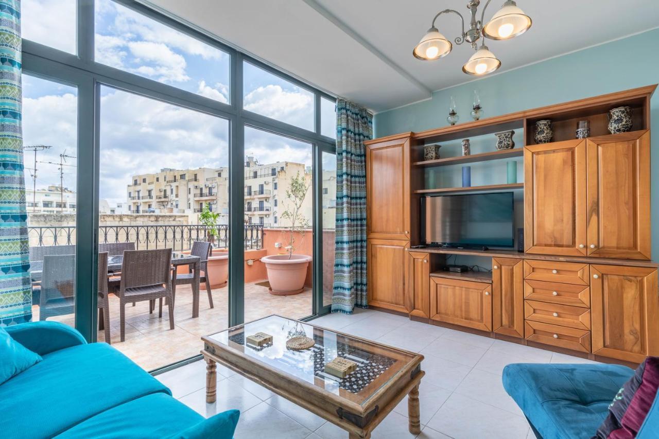 Fantastic 3 Bedroom Duplex Penthouse With Terrace สลีมา ภายนอก รูปภาพ